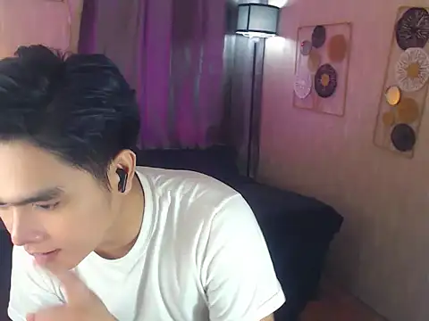 Snapshot of JakeXolsen chatting on 11-29-25, 04:43 JakeXolsen online show from 11-29-25, 04:43