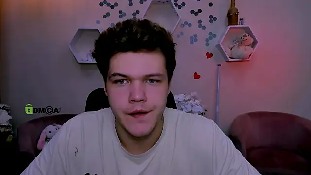 lucas long  online show from 09-27-25, 07:08