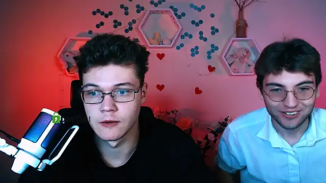 lucas long  online show from 10-17-25, 07:49