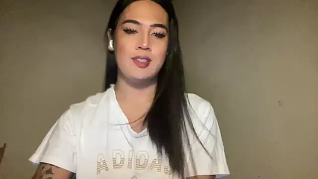 Snapshot of fallon_empress143 chatting on 09-11-25, 03:56 fallon empress143 online show from 09-11-25, 03:56