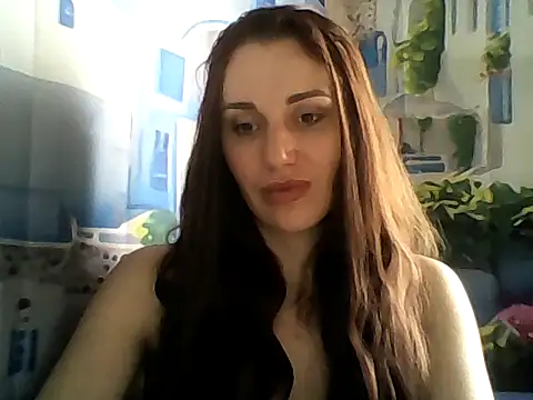 Qinini online show from 05-25-26, 09:37