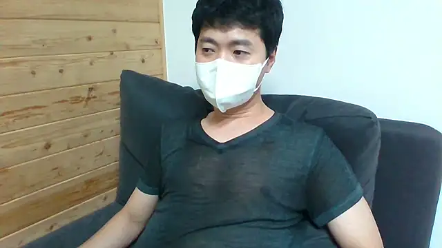 Snapshot of _kinggun_ chatting on 10-14-25, 01:56  kinggun  online show from 10-14-25, 01:56