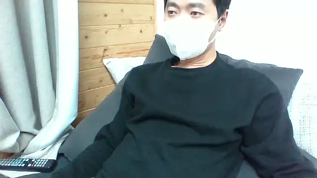 Snapshot of _kinggun_ chatting on 03-04-26, 12:33 kinggun online show from 03-04-26, 12:33