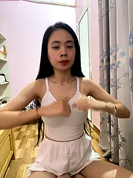 Snapshot of Dau-Tayy chatting on 09-17-25, 09:55 Dau-Tayy online show from 09-17-25, 09:55