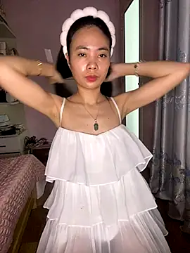 Snapshot of Dau-Tayy chatting on 09-25-25, 08:29 Dau-Tayy online show from 09-25-25, 08:29