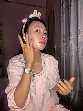 Snapshot of Dau-Tayy chatting on 10-07-25, 04:15 Dau-Tayy online show from 10-07-25, 04:15