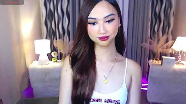 Snapshot of Kiah_Wyatt chatting on 11-06-25, 05:08 Kiah Wyatt online show from 11-06-25, 05:08