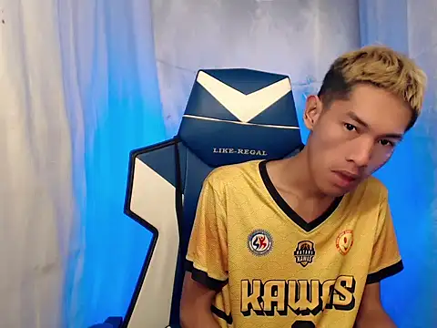 riks tyler online show from 12-18-25, 07:42