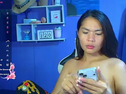 urgirljane online show from 05-20-26, 05:52