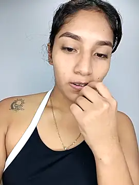 Sharlotte Watts online show from 10-08-25, 07:33