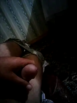 Snapshot of elik555 chatting on 11-09-25, 10:30 elik555 online show from 11-09-25, 10:30