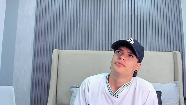 BenitoSaenz online show from 09-17-25, 12:18