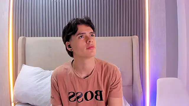 BenitoSaenz online show from 11-11-25, 10:59