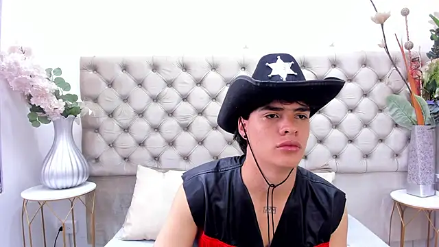 BenitoSaenz online show from 01-09-26, 12:19