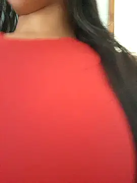 Snapshot of Luna_20x chatting on 11-30-25, 05:50 Luna 20x online show from 11-30-25, 05:50