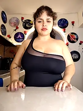 SeleneLuminari8 online show from 09-18-25, 05:15