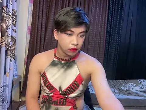 Snapshot of ts_shantal chatting on 11-18-25, 07:46 ts shantal online show from 11-18-25, 07:46