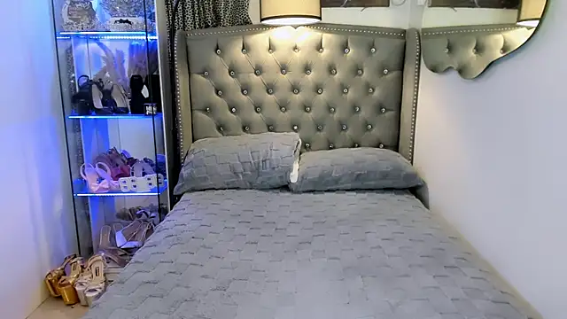 Snapshot of Lars_empress chatting on 10-09-25, 08:34 Lars empress online show from 10-09-25, 08:34