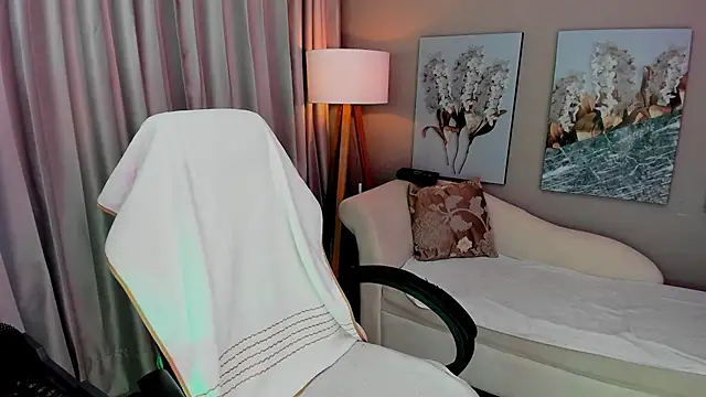 priyarose online show from 09-08-25, 08:19