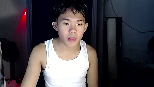 Snapshot of twink_asianbunny chatting on 09-17-25, 02:41 twink asianbunny online show from 09-17-25, 02:41