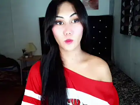 Snapshot of itsme_Dianna chatting on 05-08-26, 02:11 itsme Dianna online show from 05-08-26, 02:11