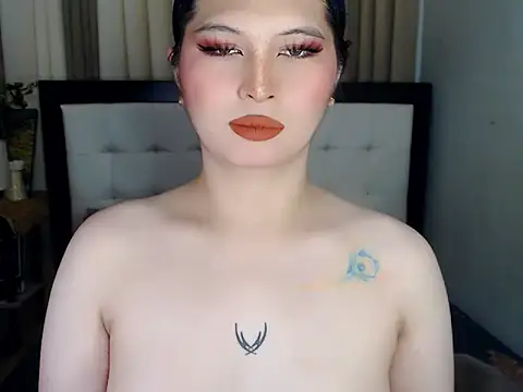 NaomiSmall online show from 09-12-25, 08:47