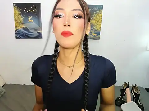 Savanna White online show from 11-12-25, 11:54