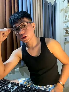 xshyboyx online show from 12-03-25, 12:03