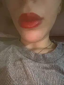 Mimisixo online show from 11-05-25, 11:05