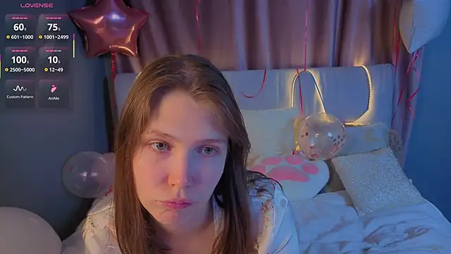 BeatrixCarIeton online show from 10-04-25, 07:01