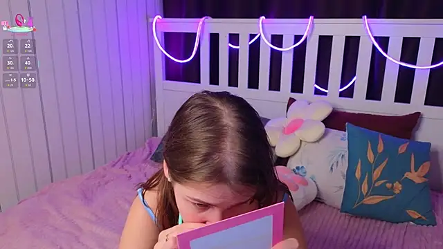 BeatrixCarIeton online show from 11-22-25, 07:13