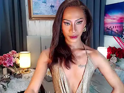 sassylatina online show from 09-23-25, 02:31