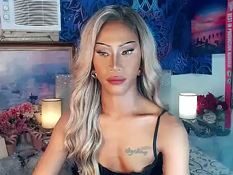 Snapshot of sassylatina chatting on 02-10-26, 08:02 sassylatina online show from 02-10-26, 08:02