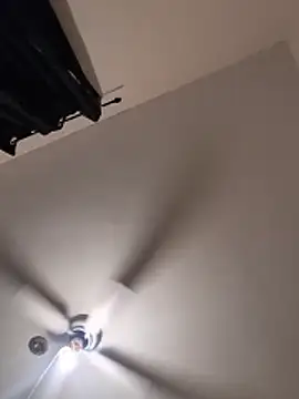 Cnutt310 online show from 12-22-25, 06:21