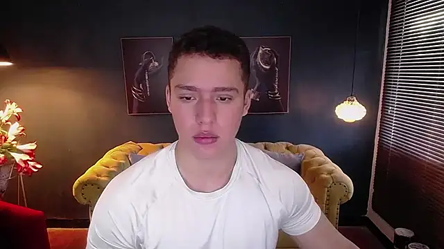 Snapshot of deivid_parker chatting on 06-10-26, 01:32 deivid parker online show from 06-10-26, 01:32