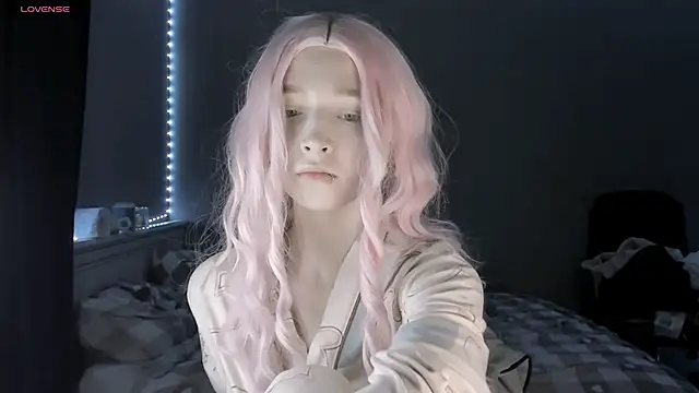 MelissaReis online show from 10-19-25, 05:02