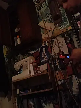 Snapshot of Twoslipperywhenwett chatting on 11-14-25, 03:55 Twoslipperywhenwett online show from 11-14-25, 03:55