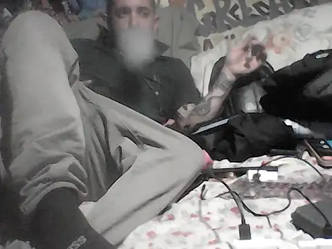 Twoslipperywhenwett online show from 03-03-26, 10:48