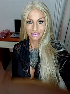 dutchbarbie online show from 10-28-25, 07:27