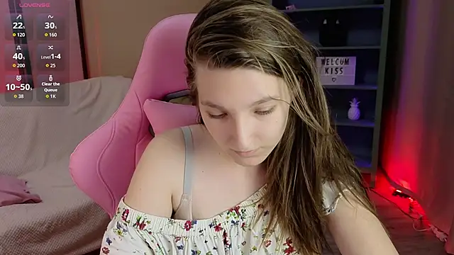 Mia Myles online show from 10-10-25, 10:36