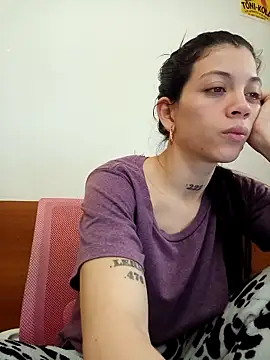 Paula Alameda online show from 09-13-25, 01:22