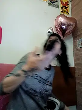 Paula Alameda online show from 10-08-25, 08:45