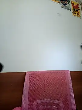 Paula Alameda online show from 10-25-25, 03:07