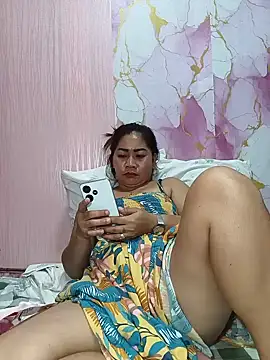 sexybitch 02 online show from 07-27-26, 05:03