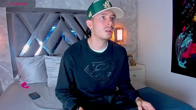 nils saint online show from 11-14-25, 04:55