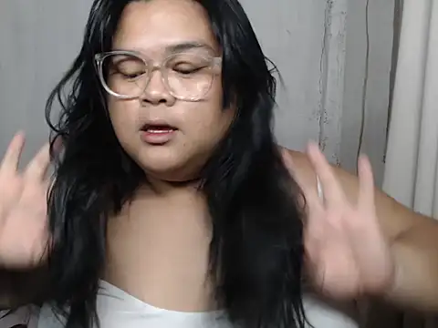 Snapshot of Naughty_alfrea chatting on 10-19-25, 03:34 Naughty alfrea online show from 10-19-25, 03:34