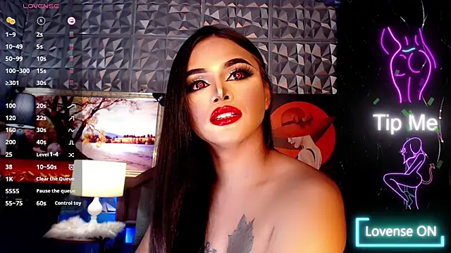 Snapshot of Asiansignificantxx chatting on 10-18-25, 05:35 Asiansignificantxx online show from 10-18-25, 05:35