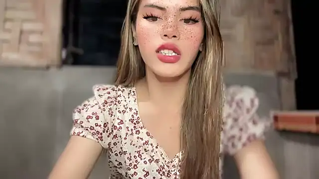 Snapshot of serpenthena_goddess chatting on 10-15-25, 08:09 serpenthena goddess online show from 10-15-25, 08:09