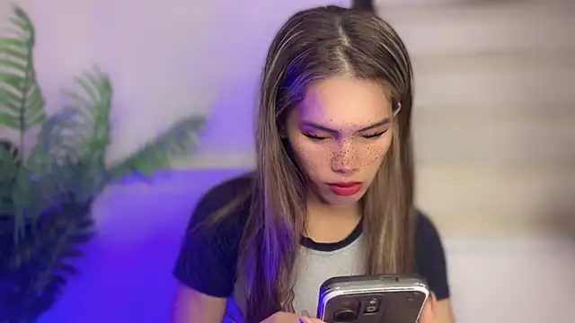 Snapshot of serpenthena_goddess chatting on 10-27-25, 08:35 serpenthena goddess online show from 10-27-25, 08:35