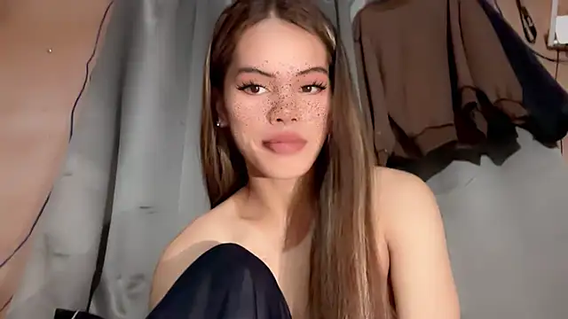 Snapshot of serpenthena_goddess chatting on 11-02-25, 08:06 serpenthena goddess online show from 11-02-25, 08:06